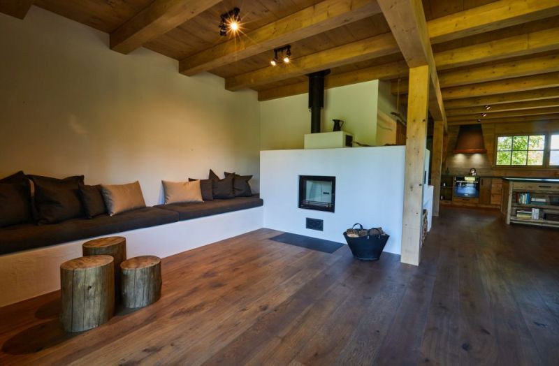 Jak zařídit interiér dřevostavby ve stylu moderní venkov Jak zařídit interiér dřevostavby ve stylu moderní venkov 7