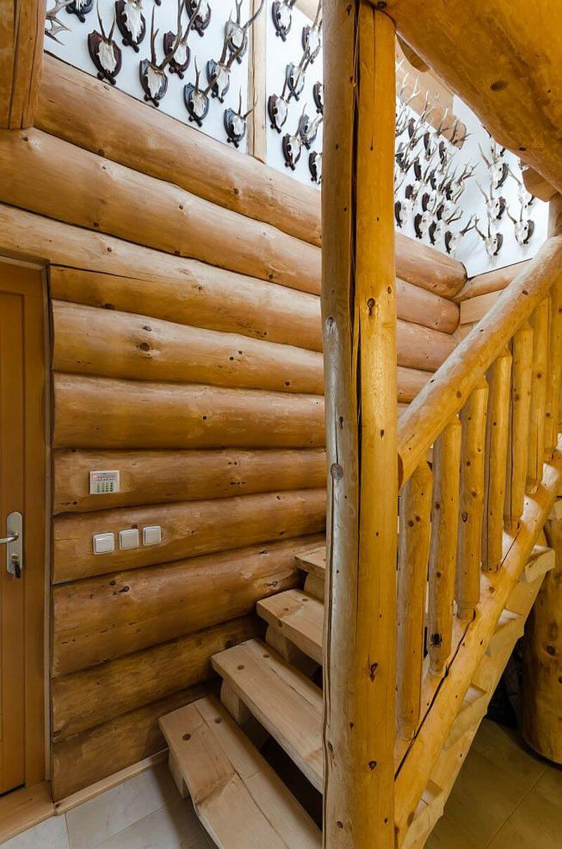 sruby-Haniš-schodiste