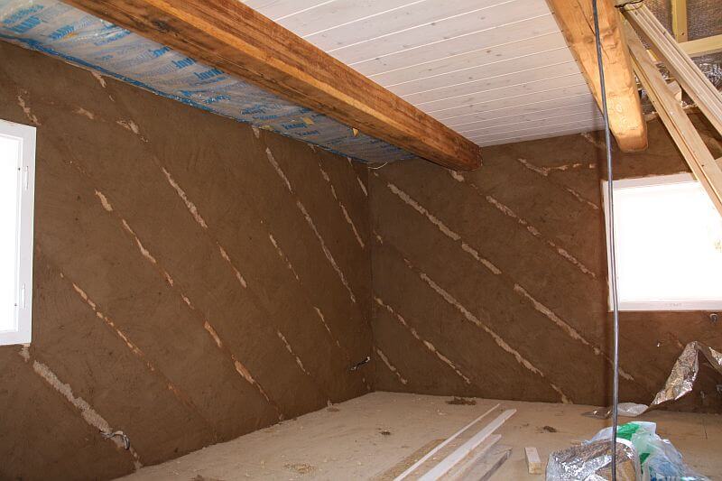 07b mezonetové pokoje5_hliněné omítky_2016_10