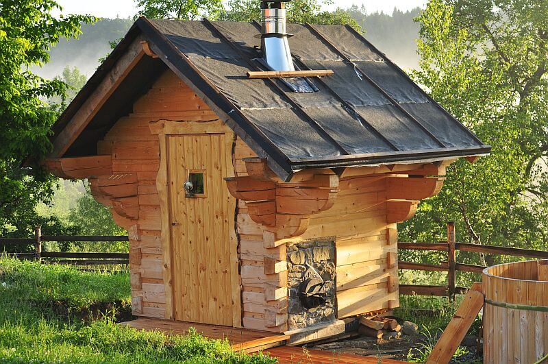 zahradni-domky-drevena-chatka