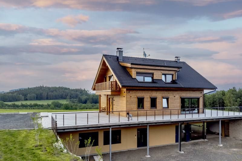 SrubyRoubenky-KONTIO-srubovy-dum-4