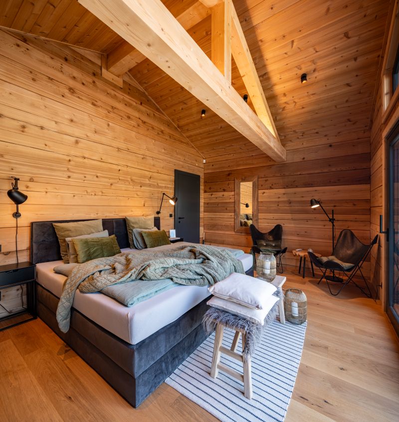 DrevoaStavby.cz Cedrová roubenka Jana Kollera DrevoaStavby.cz Cedrová roubenka Jana Kollera