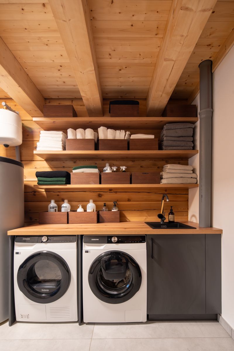 DrevoaStavby.cz Cedrová roubenka Jana Kollera DrevoaStavby.cz Cedrová roubenka Jana Kollera