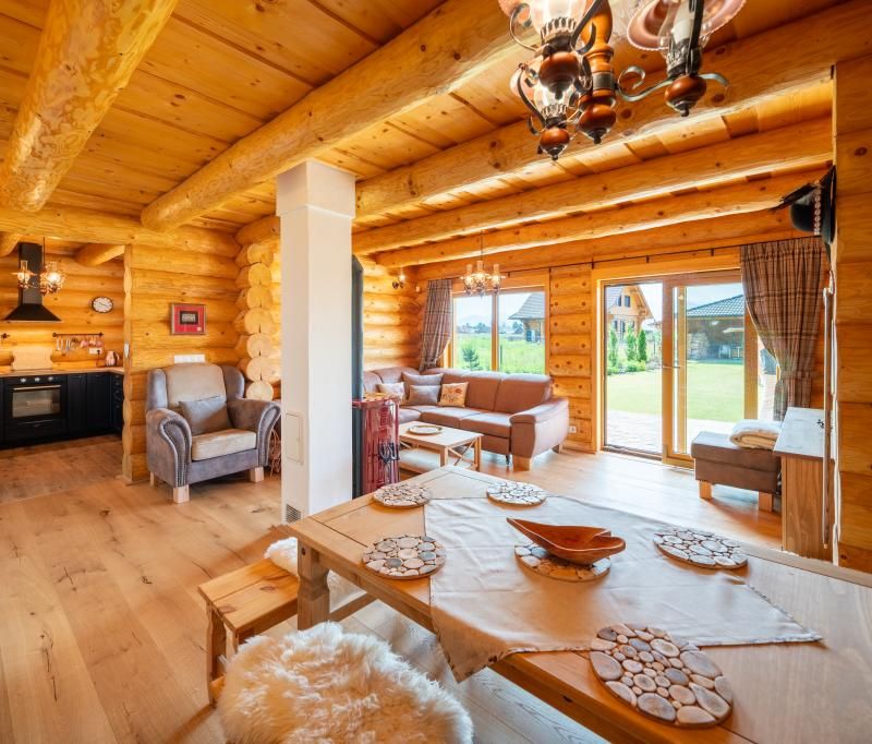 DrevoaStavby.cz Atypicky srub u přehrady Liptovská Mara DrevoaStavby.cz Atypicky srub u přehrady Liptovská Mara