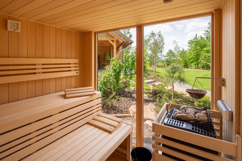 Moderní roubenka OK PYRUS Moderní roubenka těžký dřevěný skelet_OK PYRUS_9