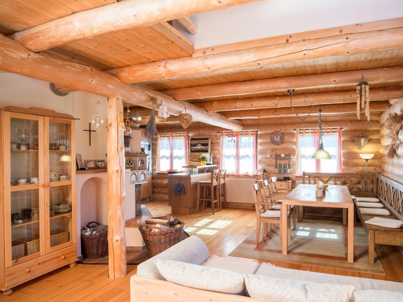 masivni-srub-Vysocina-obytny-prostor