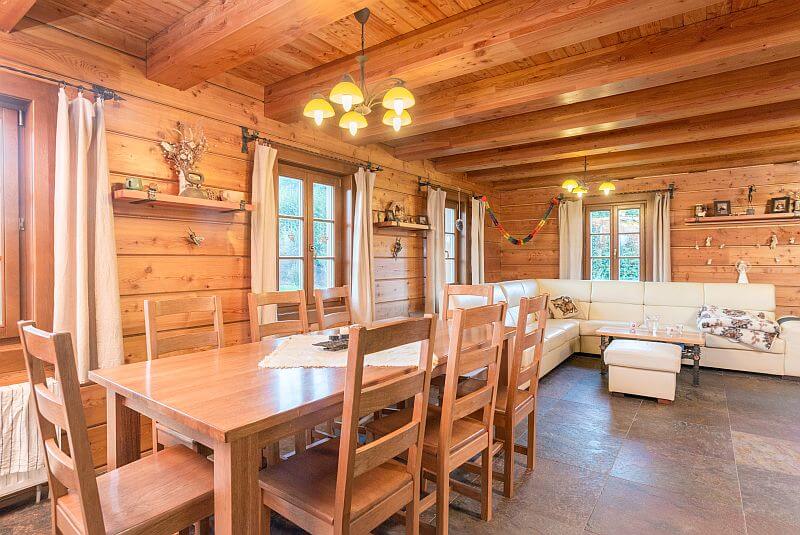 roubenka-pro-radost-i-relaxaci-jidelna