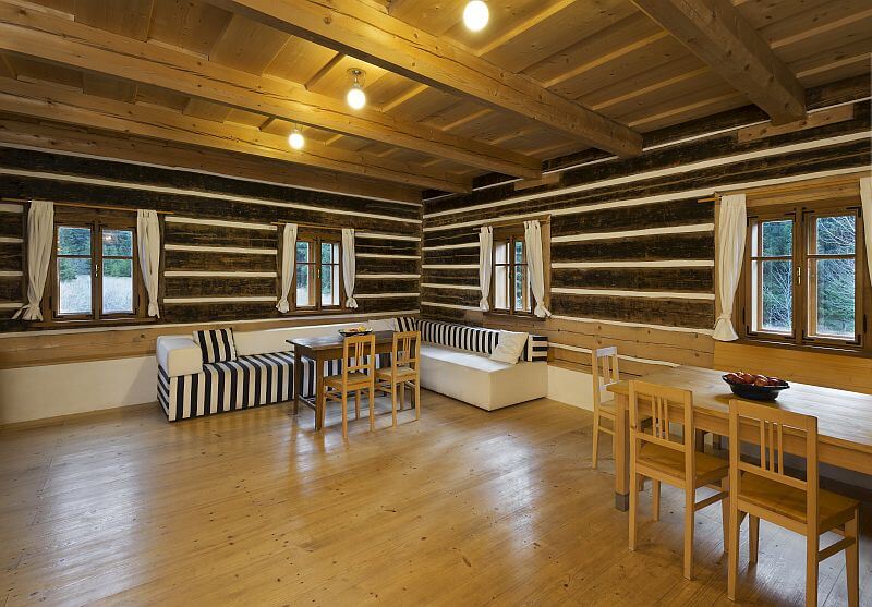 rekonstrukce-roubenka-zdarske-obytny-prostor