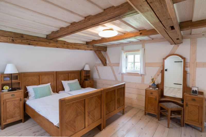 DrevoaStavby.cz | Statek Fénix ze Salajny DrevoaStavby.cz | Statek Fénix ze Salajny