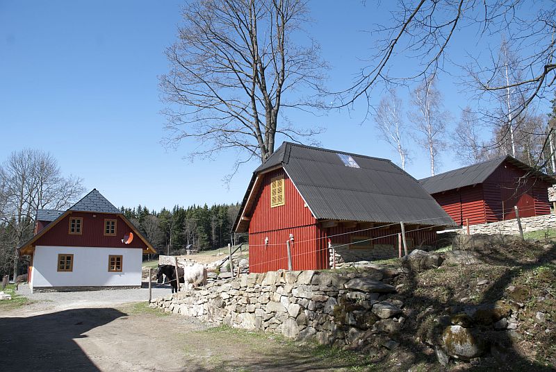 nizkoenergeticka-chalupa-prijezdova-cesta