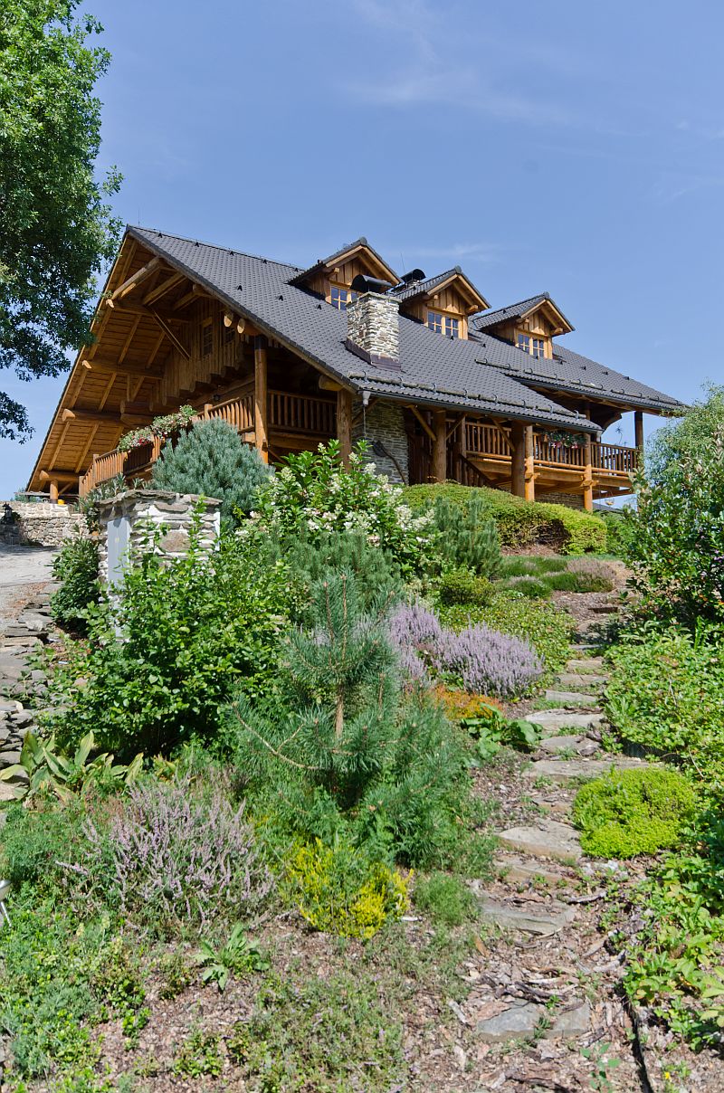 masivni-srub-chodnicek