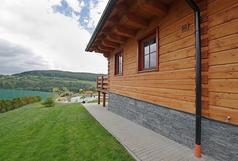 masivni-roubenka-interier-vyhled