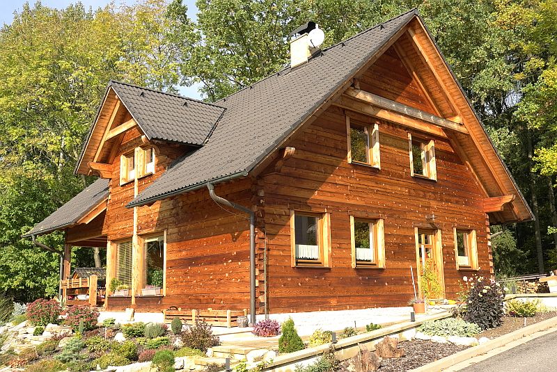 cedrove-drevo-roubenka