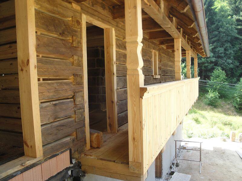 rekonstrukce-kokorinske-roubenky-zaklady-stavby-5