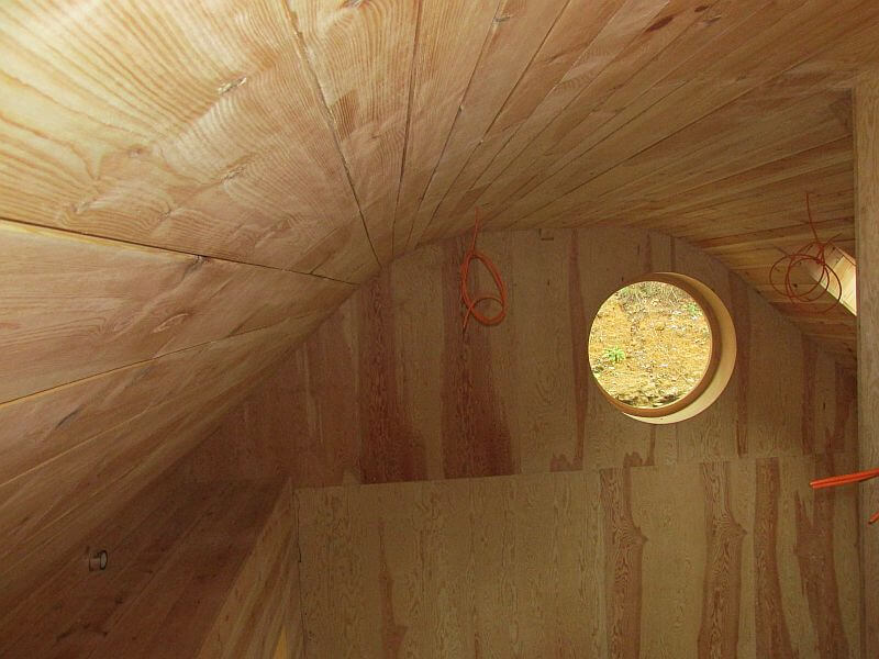 rekonstrukce-kokorinske-roubenky-zaklady-stavby-8