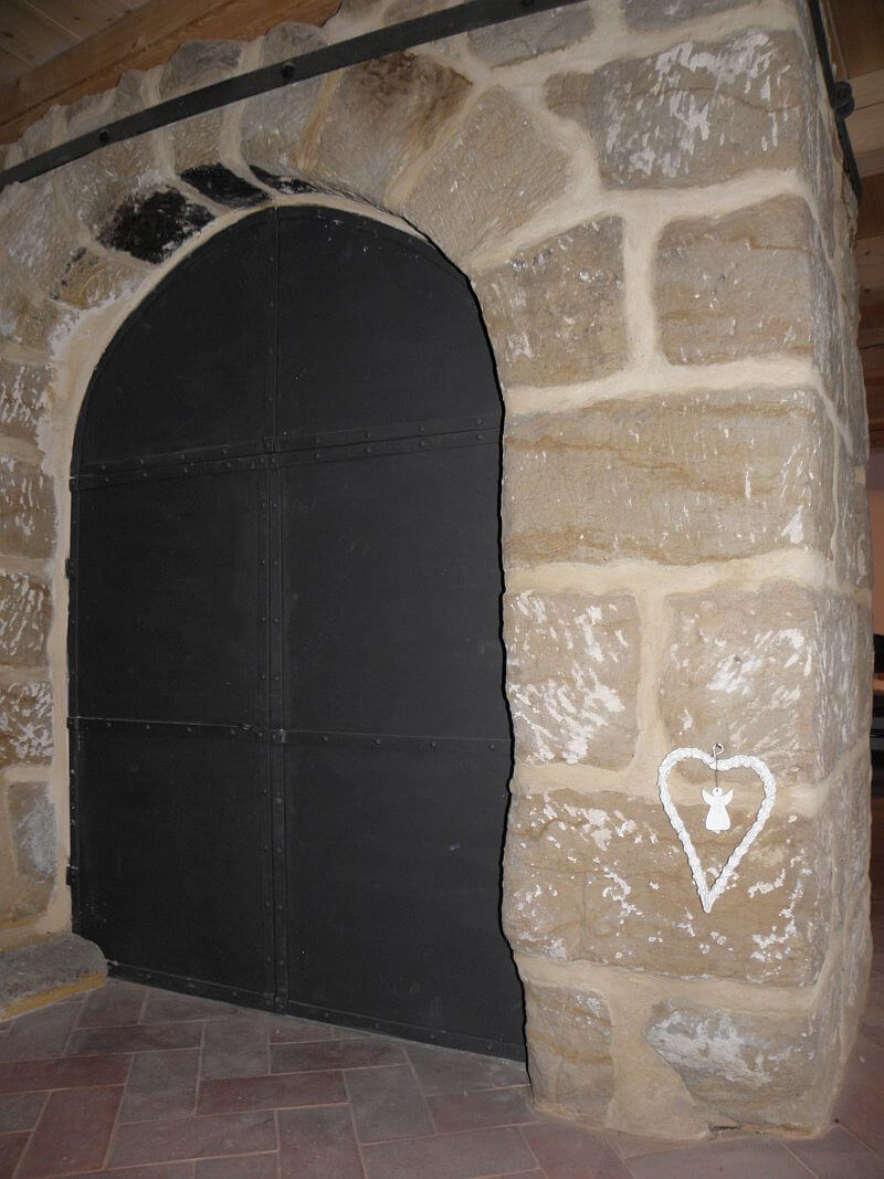 rekonstrukce-kokorinske-roubenky-zaklady-stavby-9