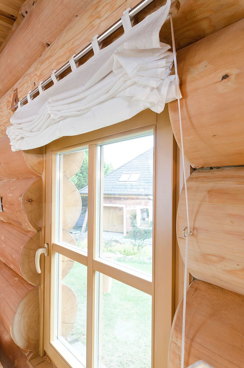 masivni-srub-OK-Pyrus-okno