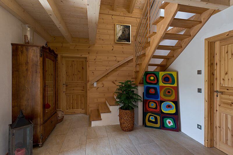 Fullwood-drevostavba-Nemecko-cela-chodba