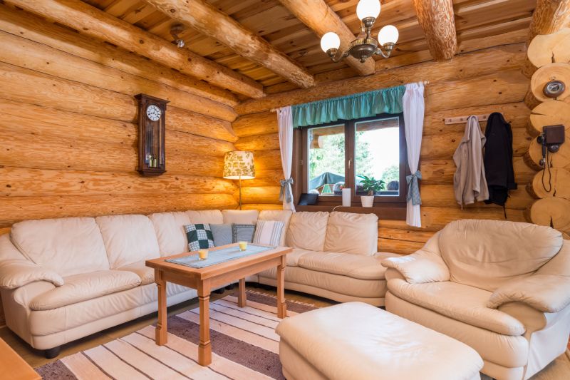 srub-interier-obyvaci-pokoj