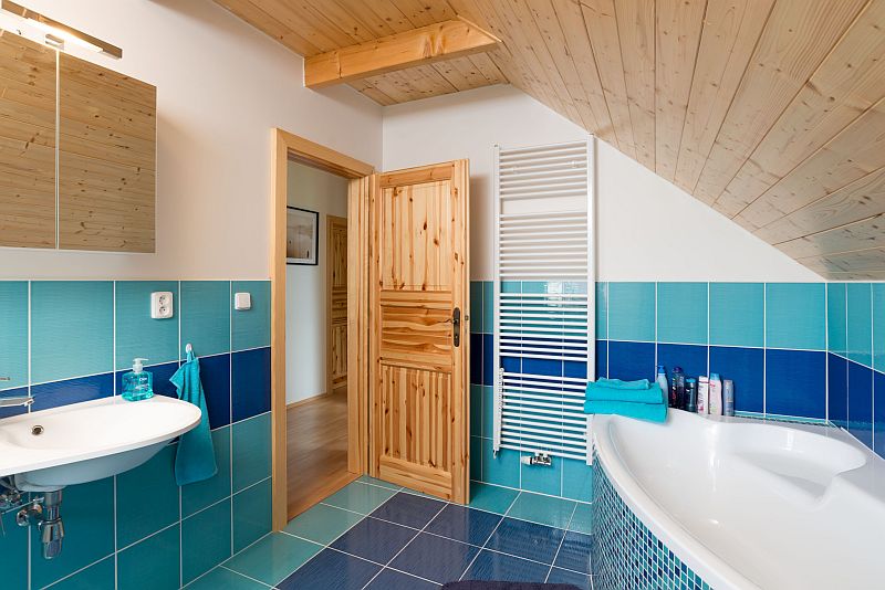 malebny-srub-Haniš-koupelna