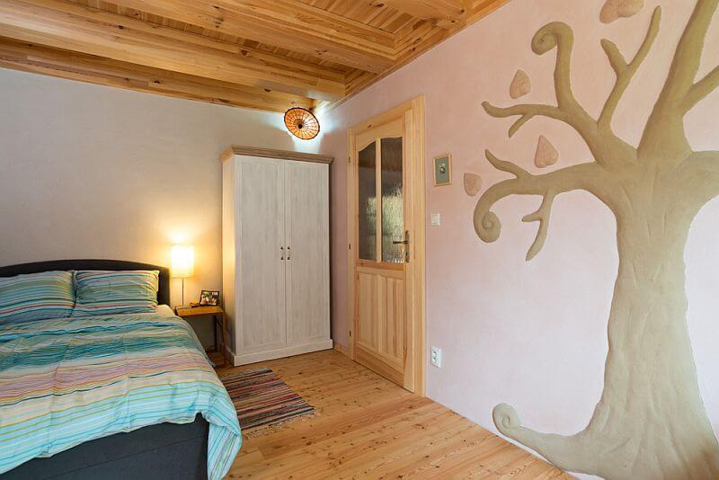 navsteva-roubeny-dum-loznice