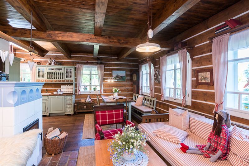 DrevoaStavby-roubenka-Hukvaldy-interier-obytny-prostor