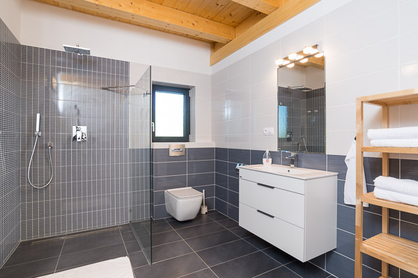 drevostavba-OK-Pyrus-koupelna