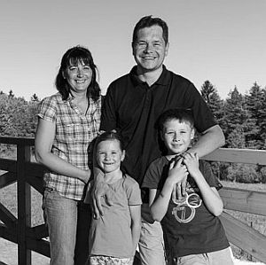 Michaela a Tom&aacute;&scaron; s rodinou