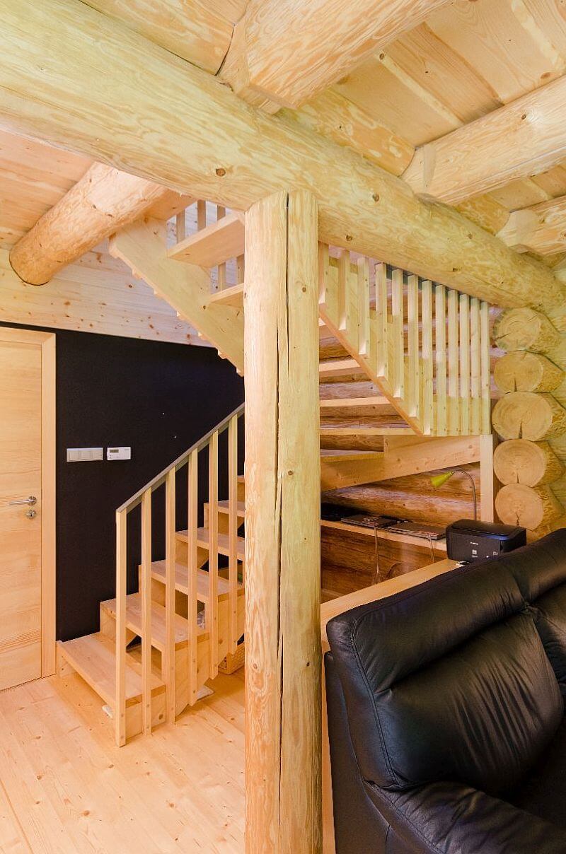 masivni-srub-schodiste