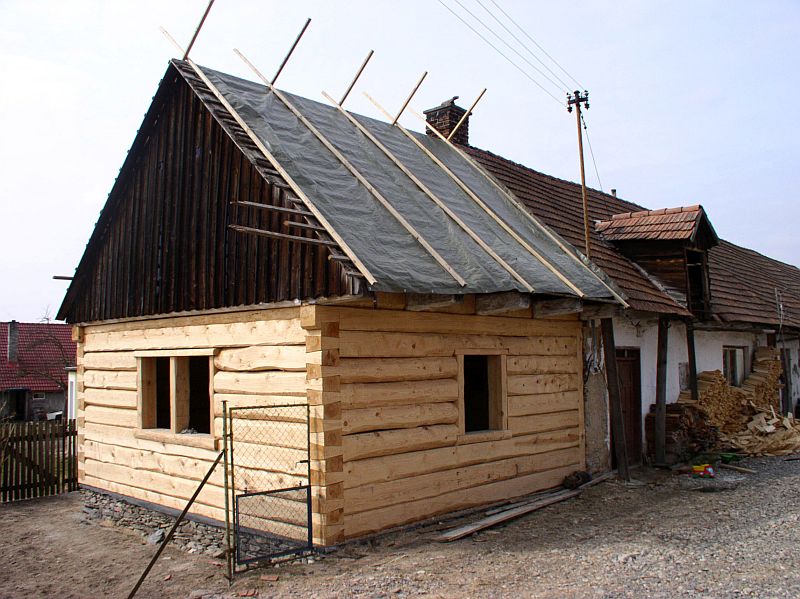 10-rekonstrukce-roubenky-nova-fasada