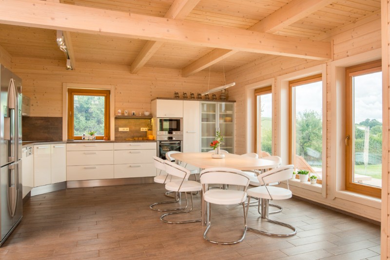 moderni-roubenka-obytny-prostor