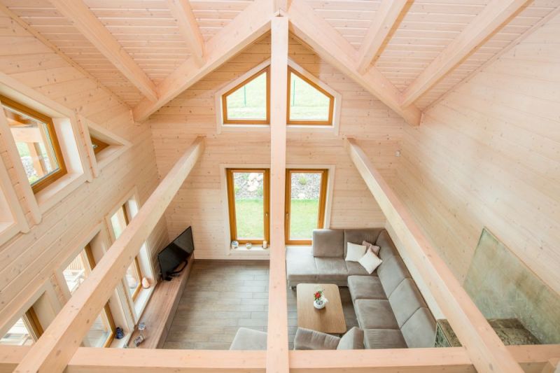 moderni-roubenka-pohled-z-patra