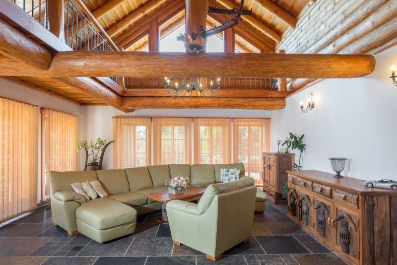 srub-a-ranc-Appaloosa-posezeni