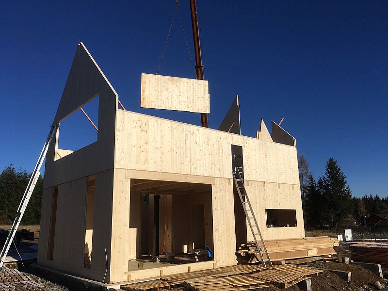 1-realizace-CLT-drevostavby