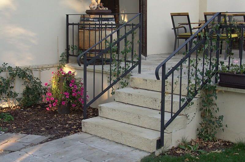 Schod FURIE pískovcová