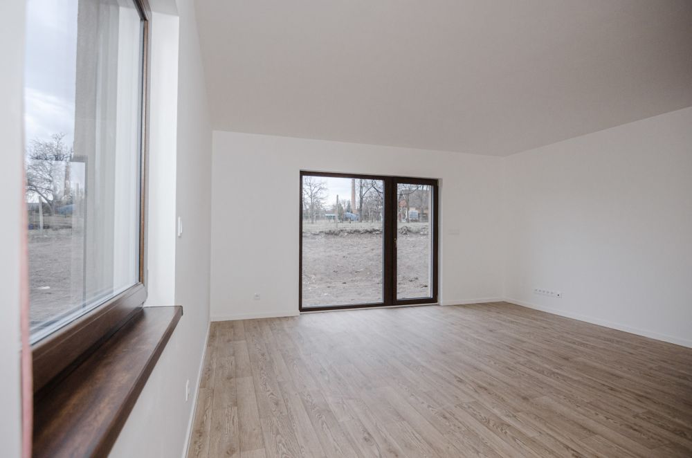 Výstavba developersk&eacute;ho projektu dřevostaveb | DOMY Lešany, Smart stavby