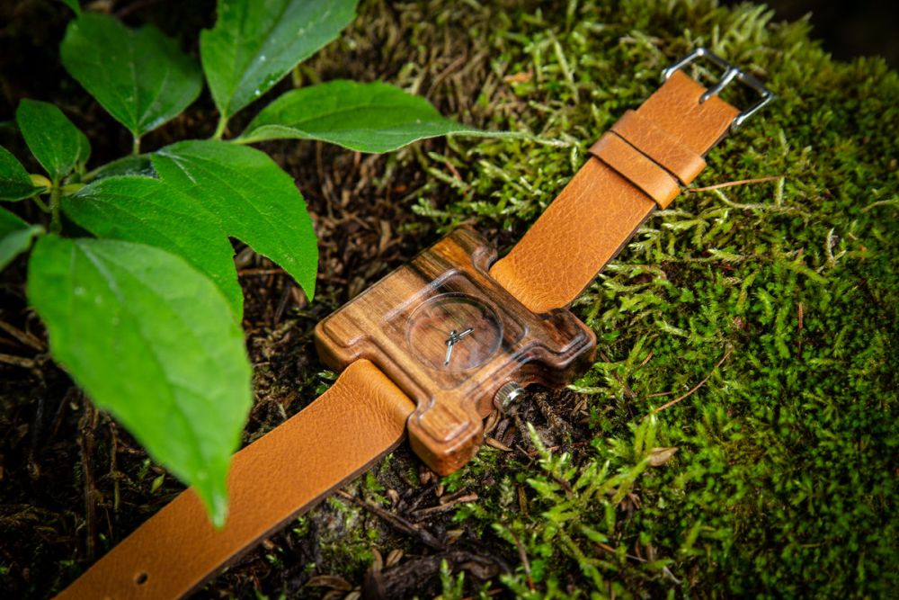 KATYBA dřevěné hodinky KATYBA dřevěné hodinky