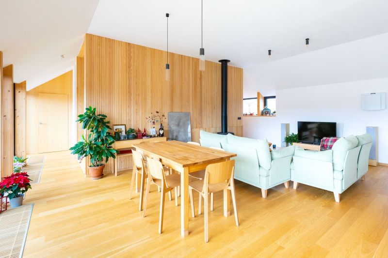 DrevoaStavby.cz Dřevěný nábytek z masivu UNIS-N DrevoaStavby.cz Dřevěný nábytek z masivu UNIS-N