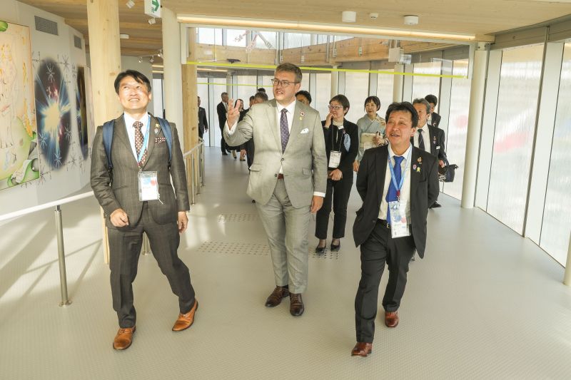 CESKY-PAVILON-EXPO-2025-promenada