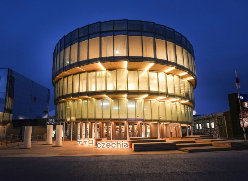 Přesně 155 dřevěných elementů NOVATOP tvoří konstrukci ikonické spirály českého národního pavilonu