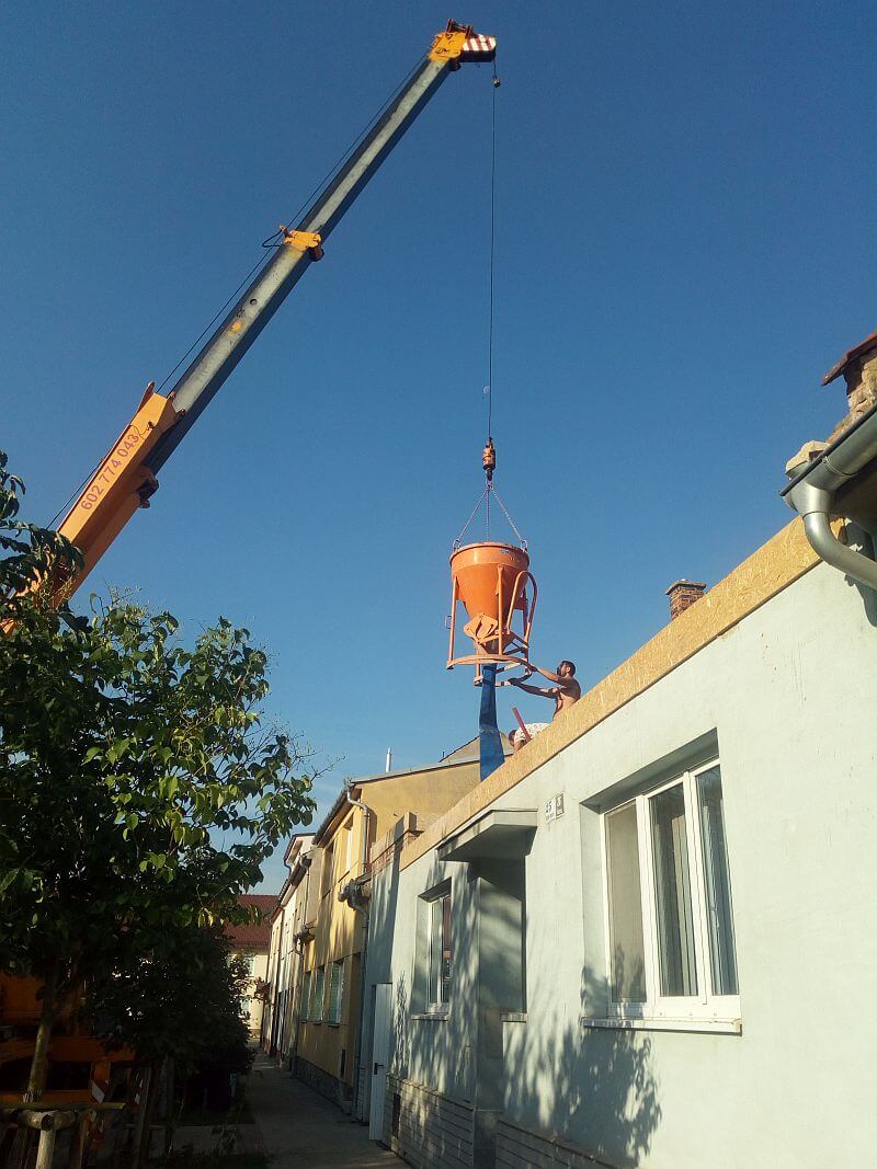 nastavba-michacka-betonu