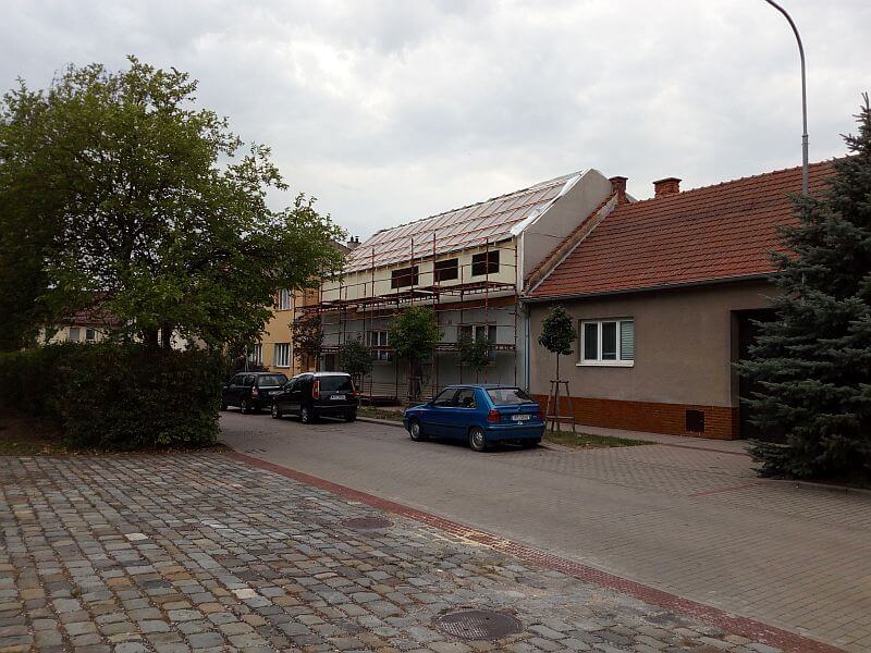 nastavba-pohled-na-rekonstrukci-domu