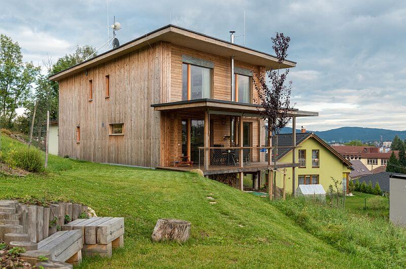 Jan Marton domy izolovane slamou-prirodni materialy (2)