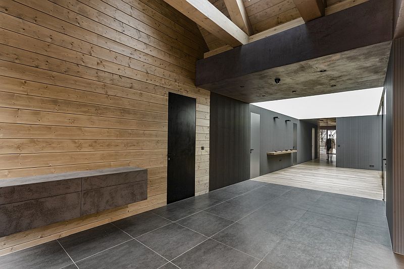 2 Skrytá zárubeň s dveřmi Fortius 52