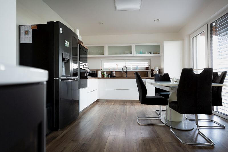 Dřevo-House-bungalov-145-kuchyně