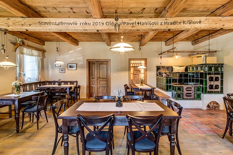 penzion-Dvůr-Haniš-restaurace