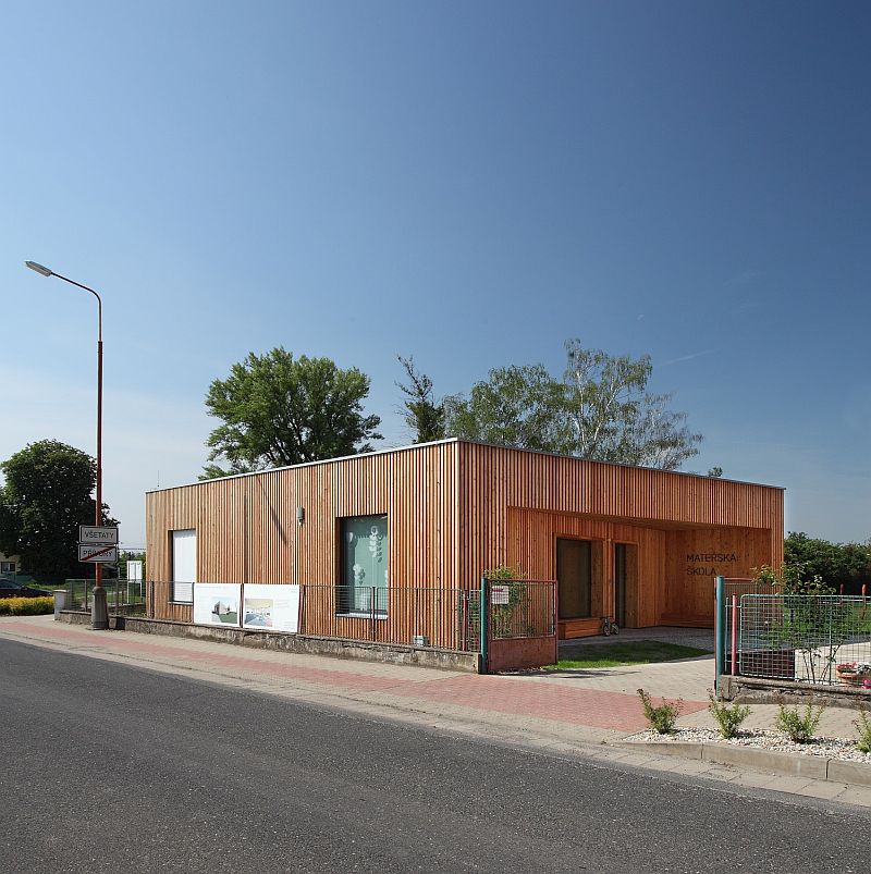 MŠ-Všetaty-u-silnice