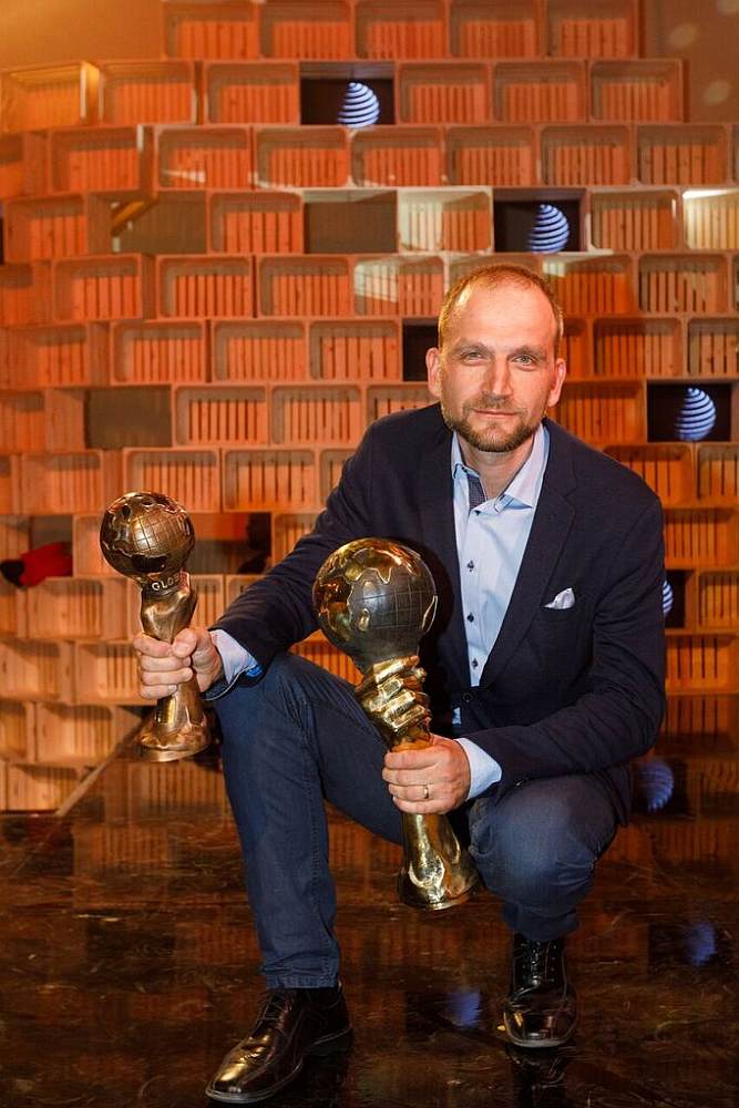 jan-chvatal-vitez-v-kategorii-stavba-a-absolutni-vitez