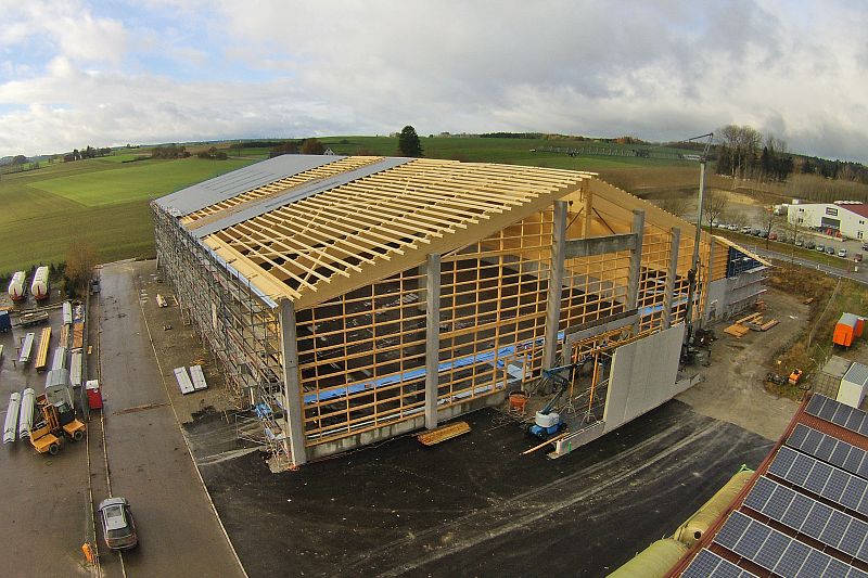 drevostavba-prumyslovy-sklad-soli-ostrach-nemecko-stavba-drevena-konstrukce