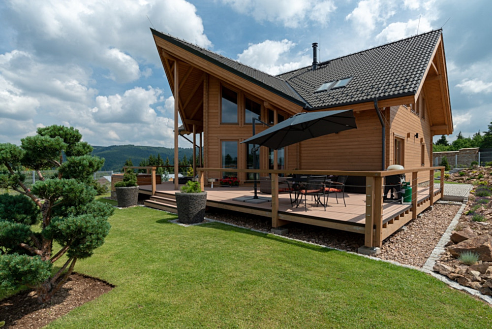 Titul Dřevostavba roku 2018 časopisu sruby&roubenky – cena redakce časopisu sruby&roubenky získal dům společnosti WOOD-LIFE CZ for-wood-vyhlaseni-ankety-drevostavba-roku-2018-cena-redakce-masivni-drevostavby-dum